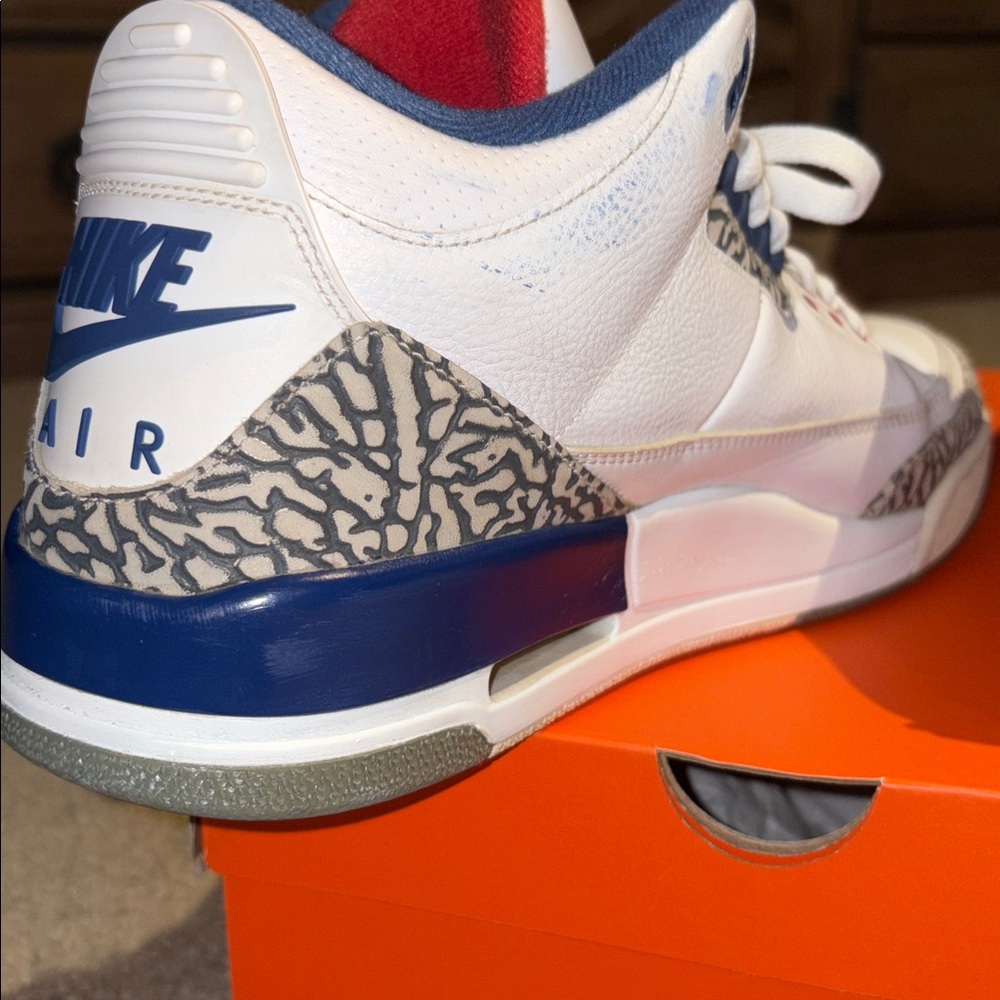 Air Jordan 3 Retro White Sneakers - Picture 7 of 11